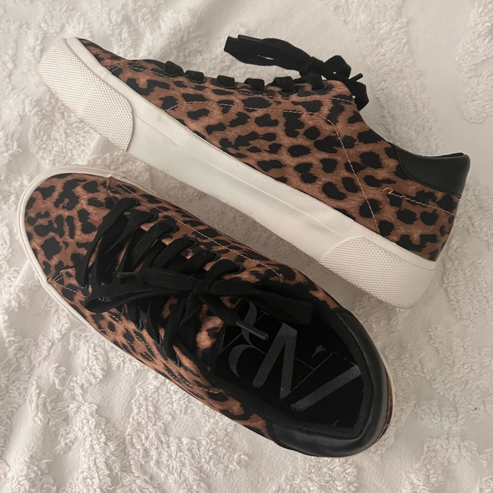 Cheetah print sneakers. Zara size 8 women’s US (39 EU). Worn once.